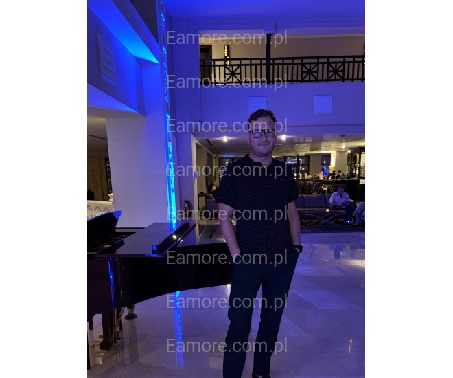 Pan szuka pani Katowice