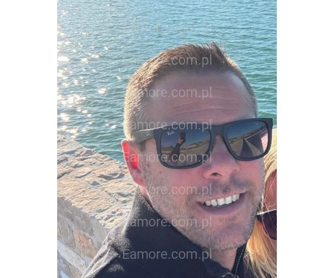 Pan szuka pani Cała Polska