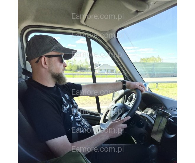 Pan szuka pani Końskie